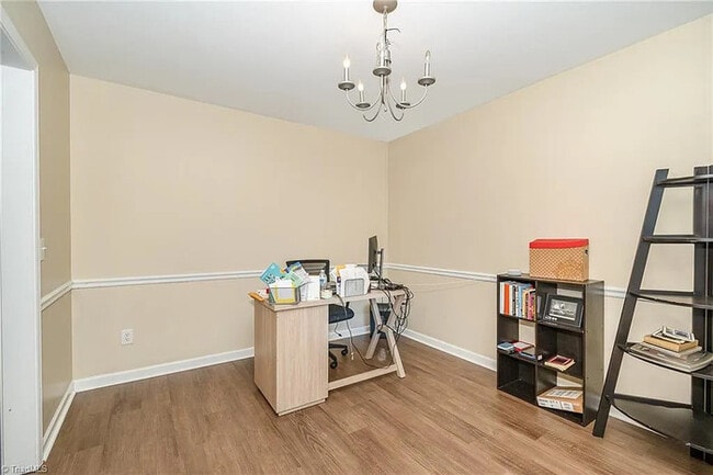 Building Photo - Build Equity While Leasing - Lease to Own