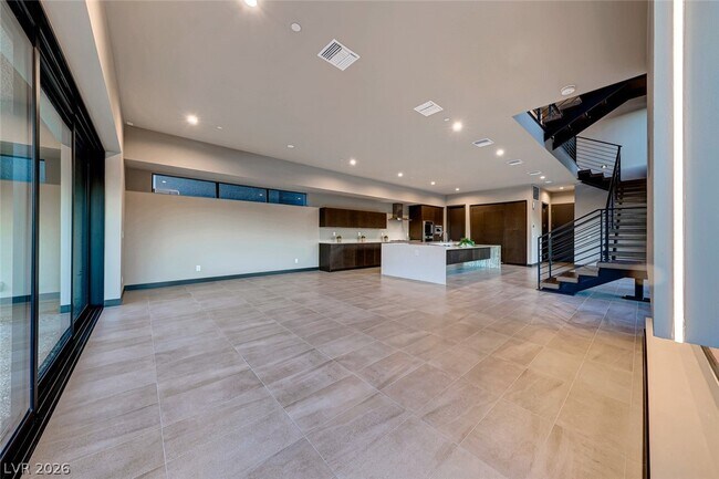 Building Photo - 26 Lakefront Dr