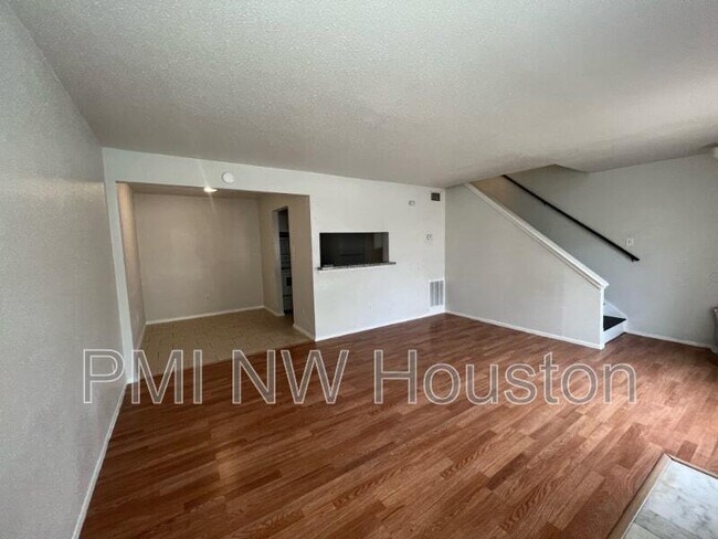 Building Photo - 12651 Ashford Meadow Dr