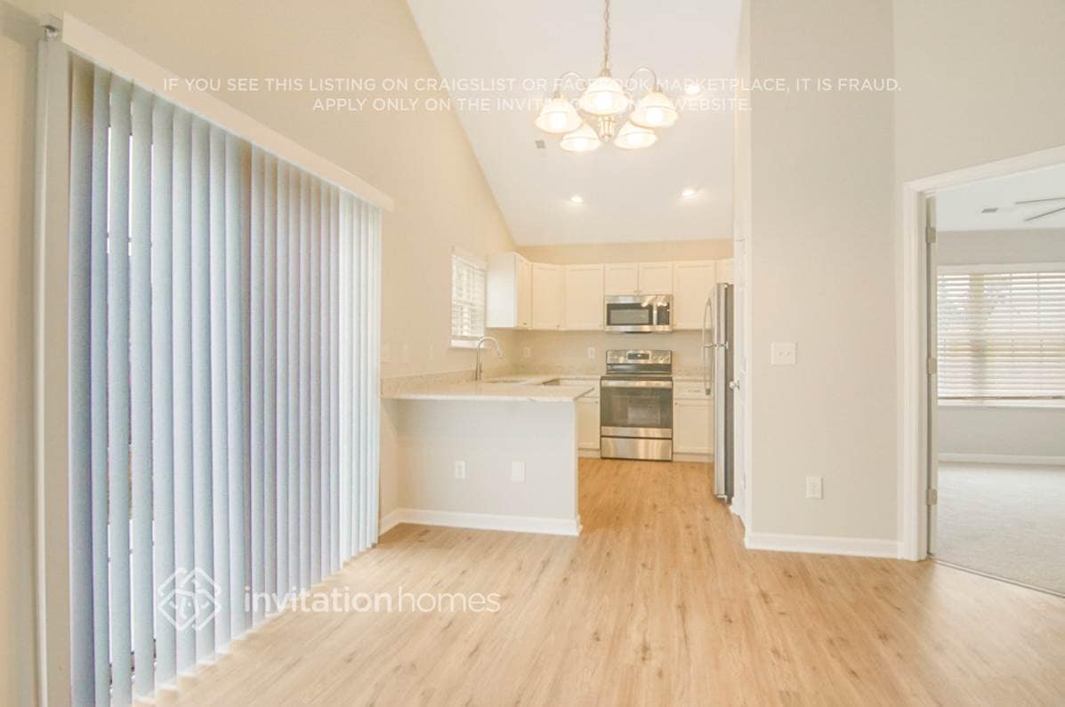 Building Photo - 5431 Roan Mountain Pl