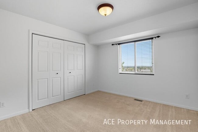 Building Photo - 2322 Cognac Ct