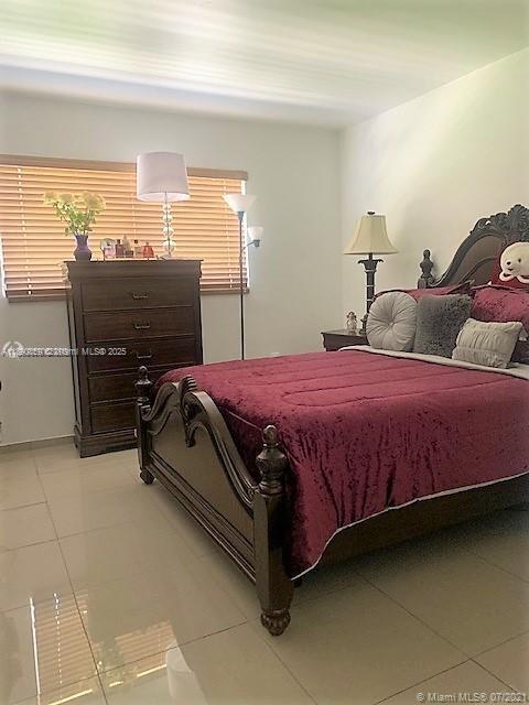 Building Photo - 7420 SW 82nd St