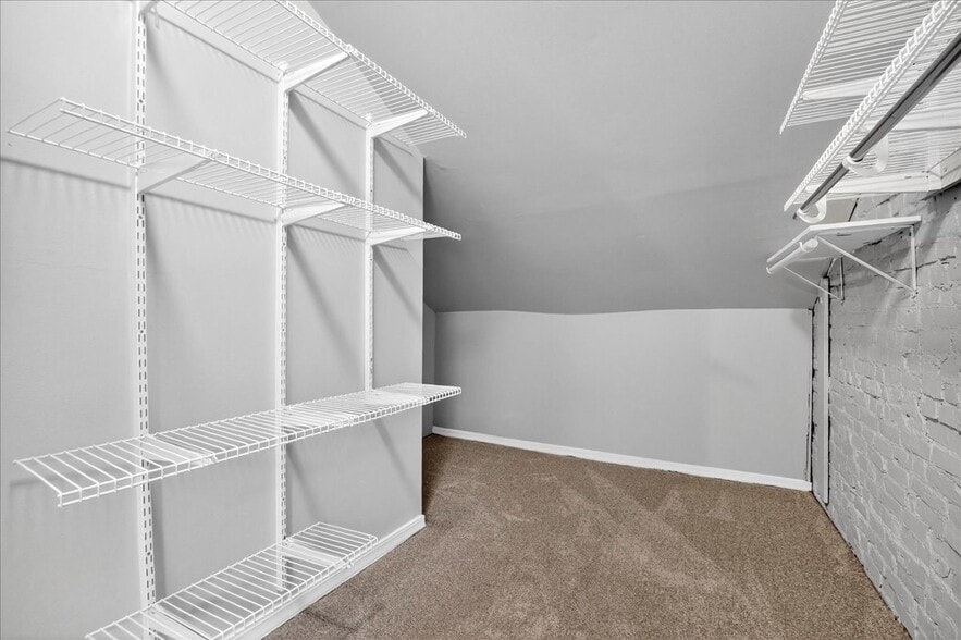 Building Photo - 2352 S 10th St