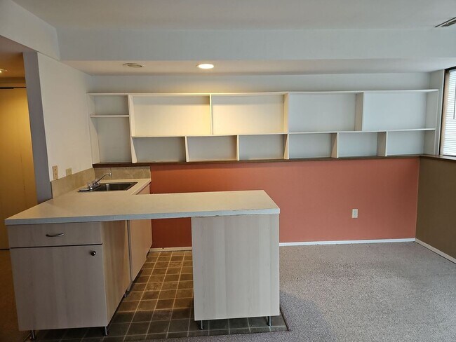 Building Photo - Amazing 3B/3B Single Family Home near Microsoft, prime Redmond location