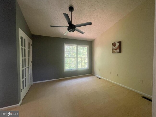 Building Photo - 24 Ginger Ct