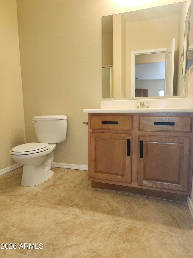 Building Photo - 41132 N Hudson Trail