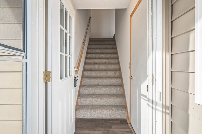 Building Photo - 2549 Cobble Hill Ct