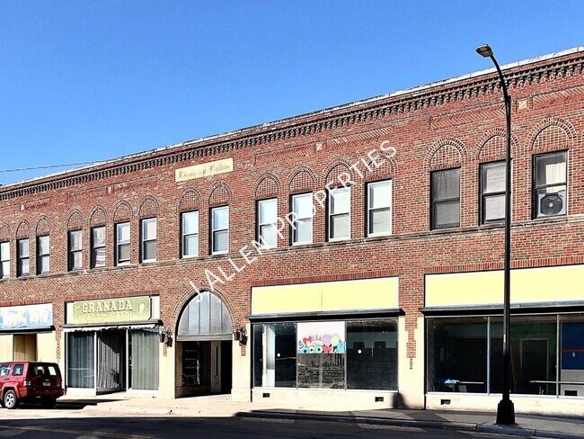 Building Photo - 507 W Norfolk Ave