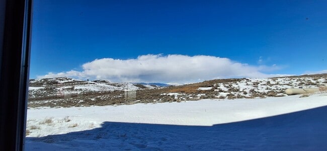 Building Photo - Off The Grid Rental