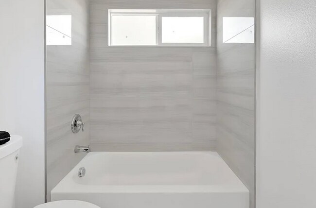 Building Photo - 3 BEDROOM - NEW CONSTRUCTION