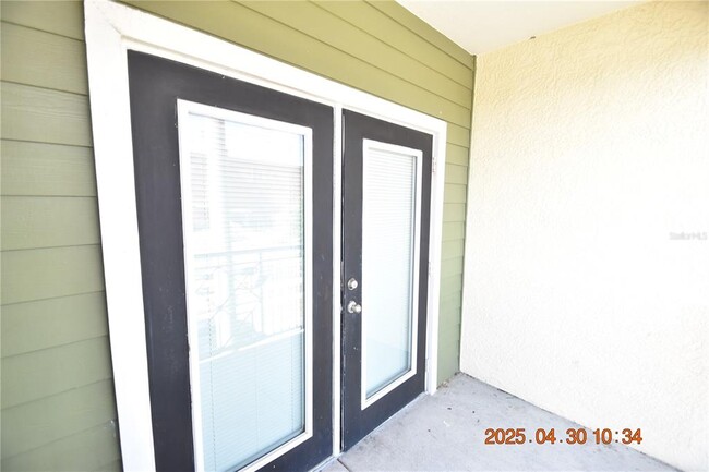 Building Photo - 1810 E Palm Ave