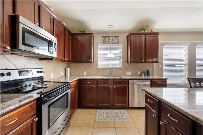 Building Photo - 255 Drystone Trail
