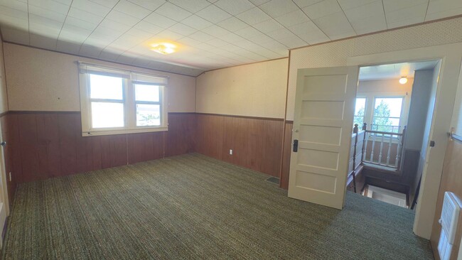 Building Photo - 3360 Harrison Ave
