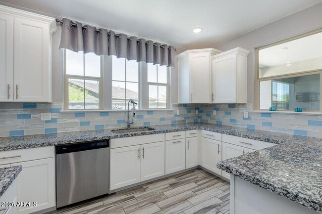 Building Photo - 4961 S Turbine