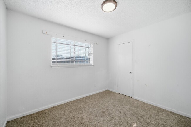 Building Photo - 12203 Cape Hyannis Dr