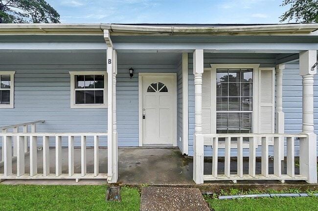 Primary Photo - 1606 Hazelwood St