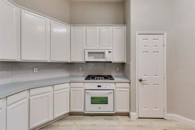 Building Photo - 9124 Norman Dr