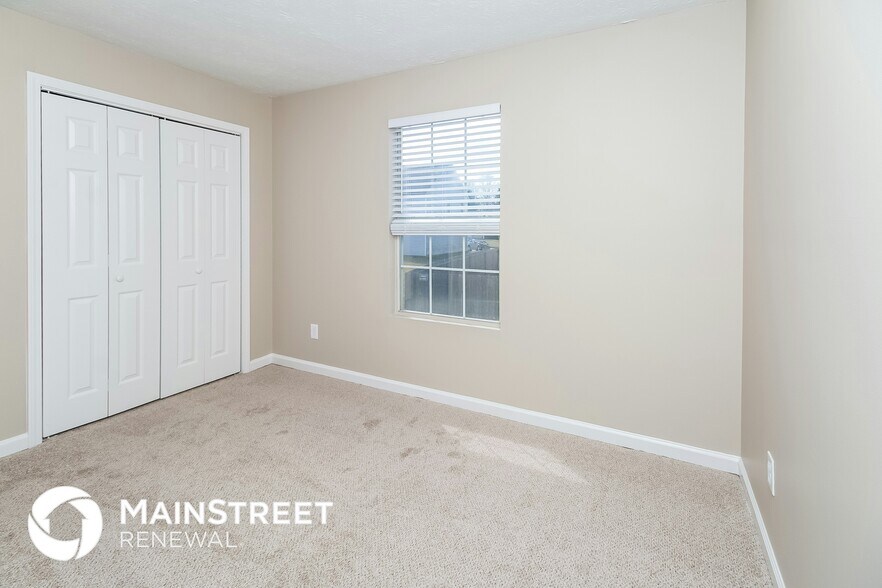 Building Photo - 9403 Highland Ridge