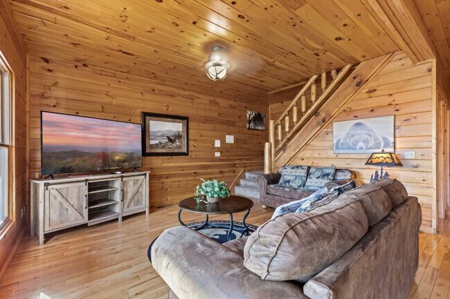 Building Photo - 3004 Wears Overlook Ln