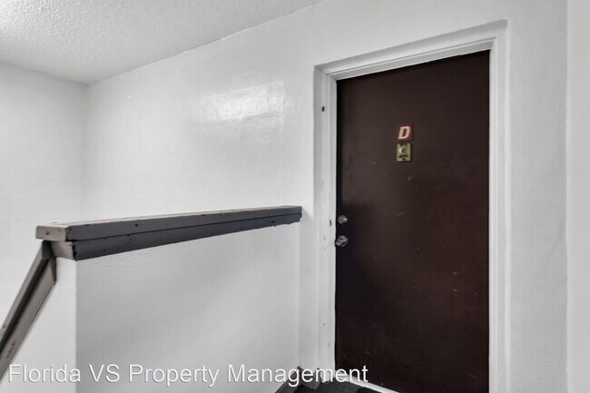 Building Photo - 1 br, 1 bath House - 1629 W Oak Ridge Rd A...
