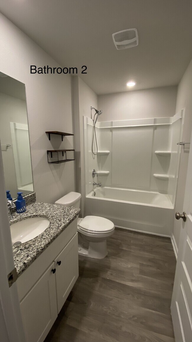 Building Photo - 24501 Alamitos Trace Dr