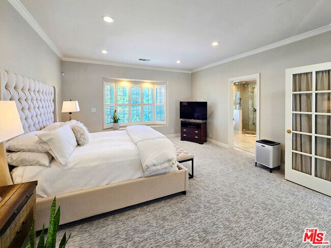 Building Photo - 3690 Crownridge Dr