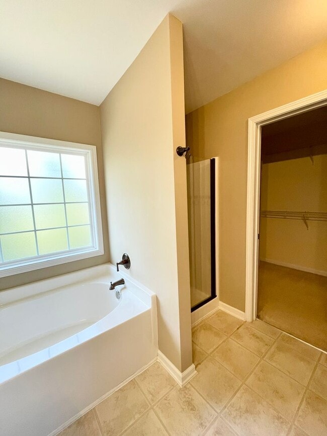 Building Photo - West Columbia