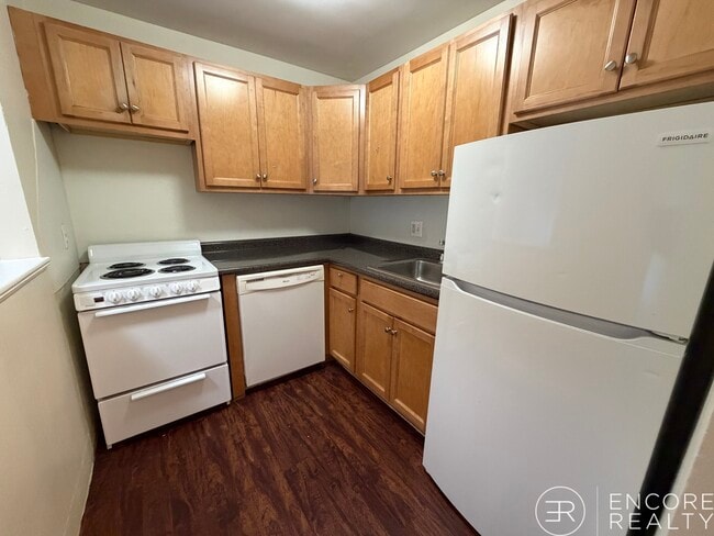 Building Photo - 48 Lancaster Ter