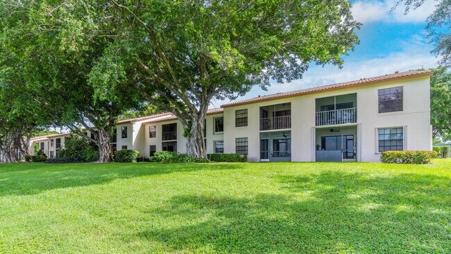 Building Photo - 2900 Olivewood Terrace
