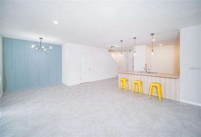 Building Photo - 9039 Alba Ln