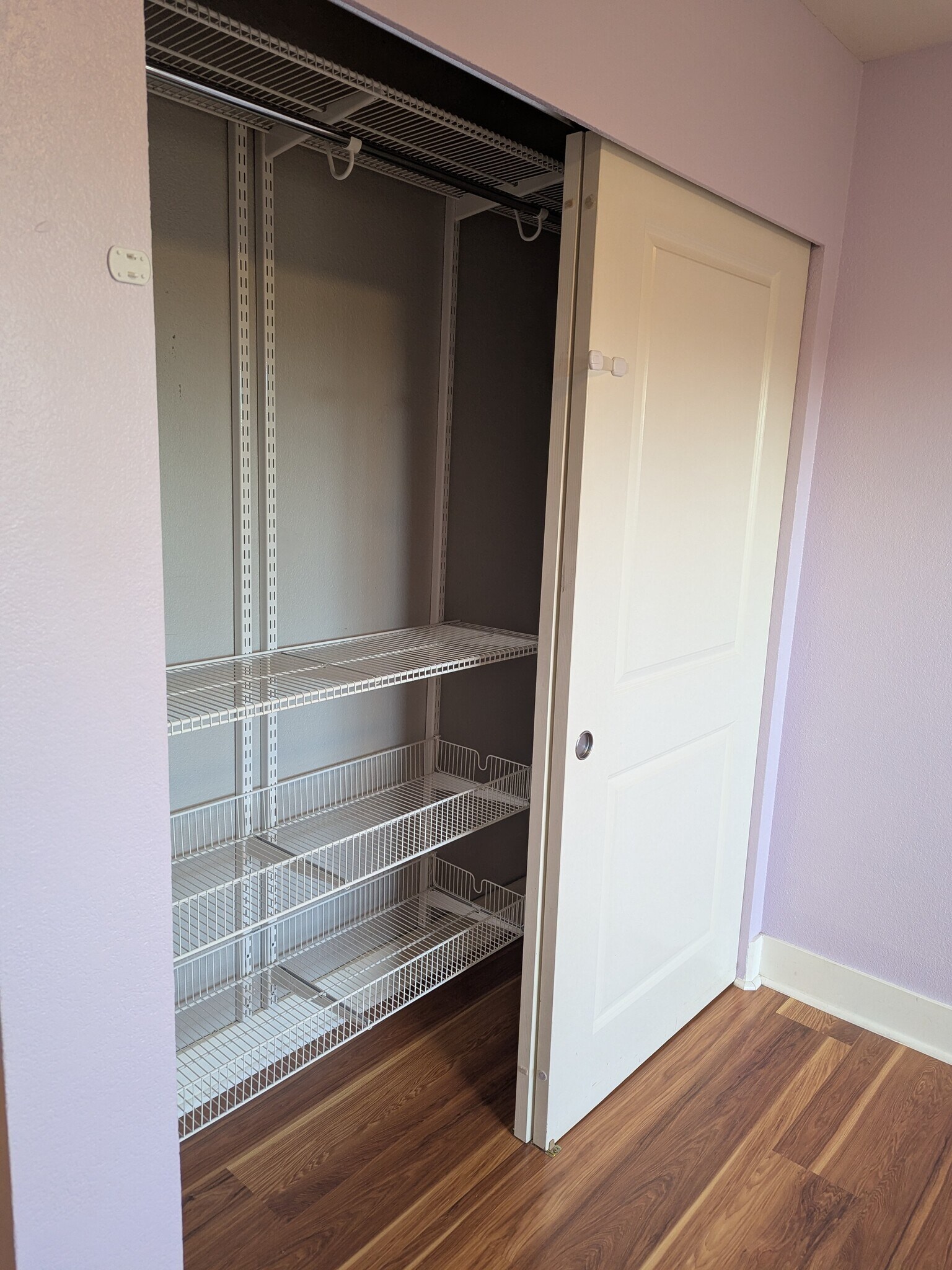 Building Photo - 937 N 200th St