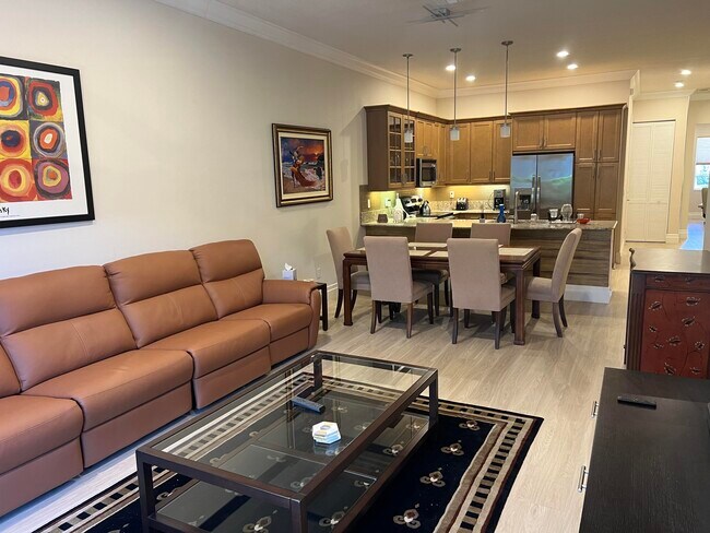 Building Photo - 14856 Barletta Way