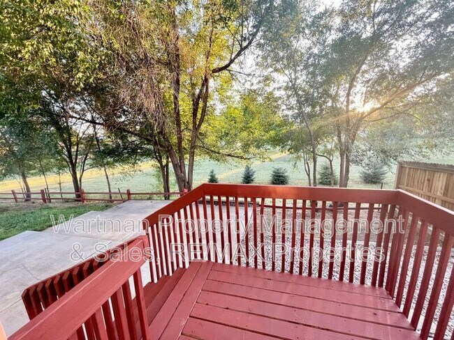 Building Photo - 4570 Witches Hollow Ln