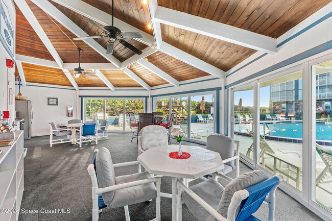 Building Photo - 1175 Jimmy Buffett Mem Hwy