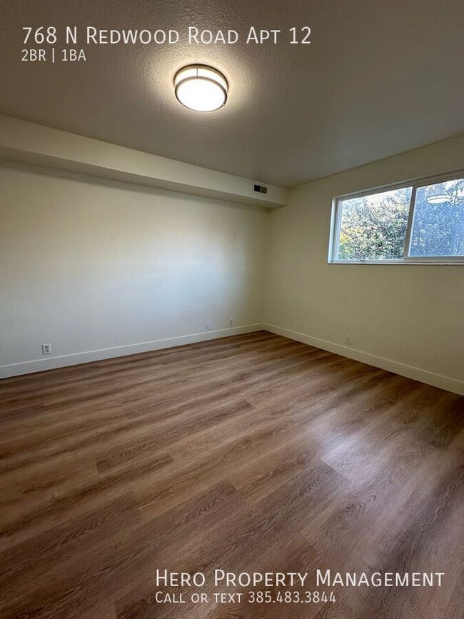 Building Photo - 768 N Redwood Rd