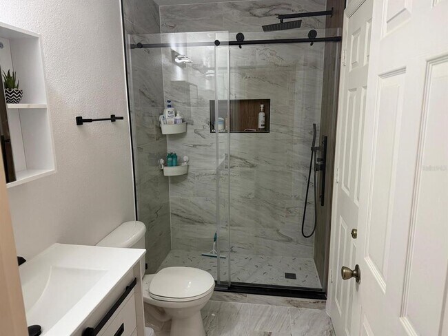 Building Photo - 6000 Kipling Ct