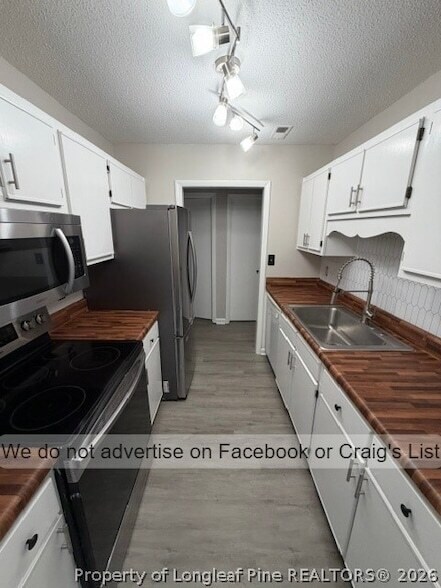 Building Photo - 209 Eppingdale Dr