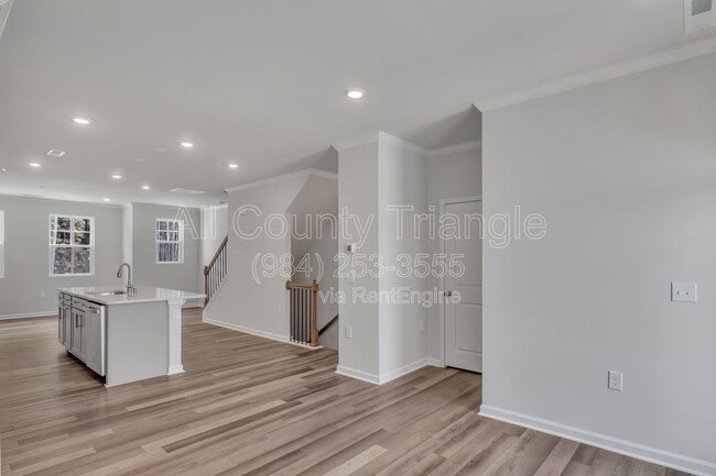 Building Photo - 1715 Chirping Trl