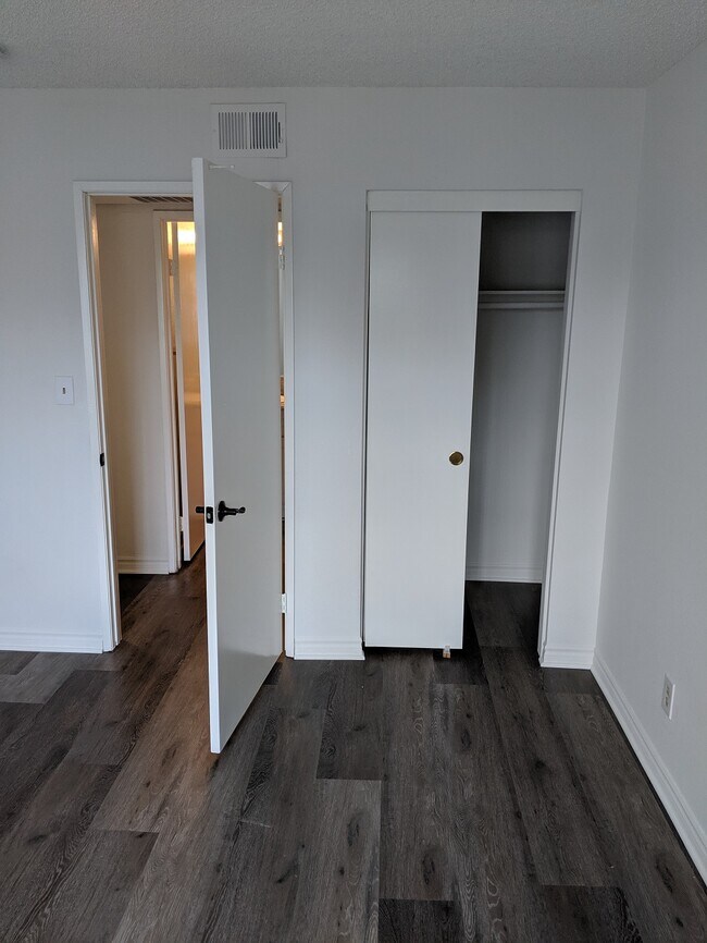 Building Photo - 1809 Berendo N St