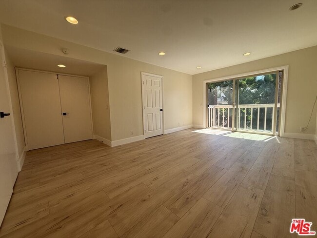 Building Photo - 6324 Aquarius Ave