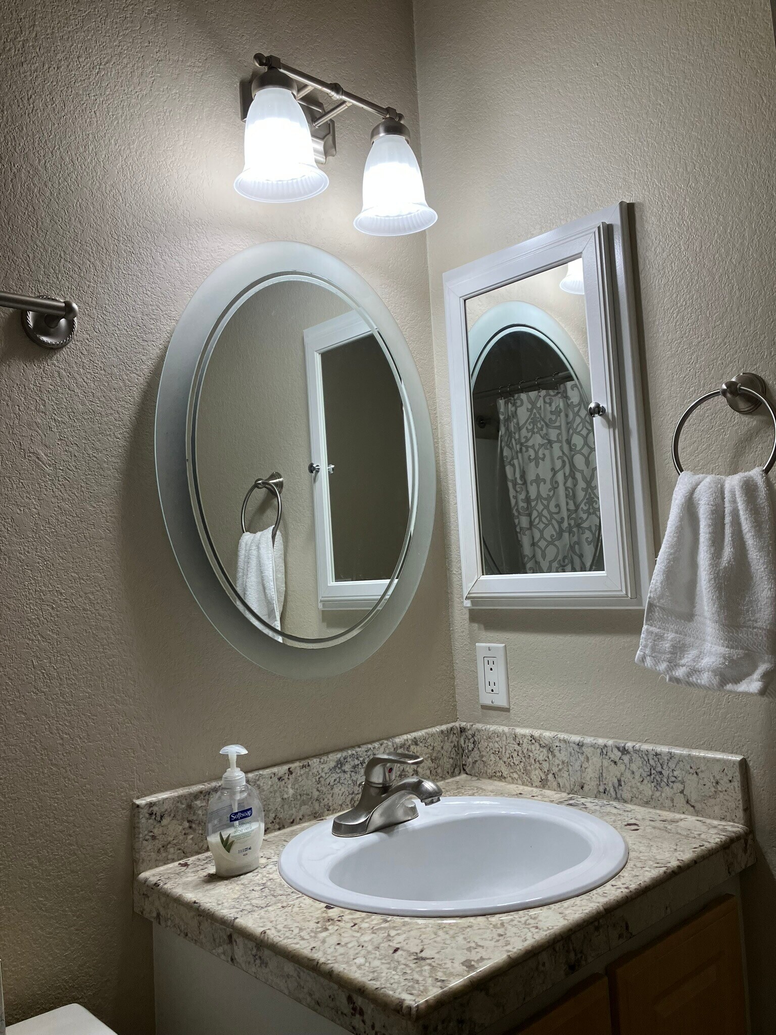 2nd bathroom - 9370 SW 146th Ter