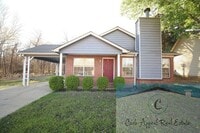 Building Photo - 3 bed / 2 bath home with fireplace - Valley View!!
