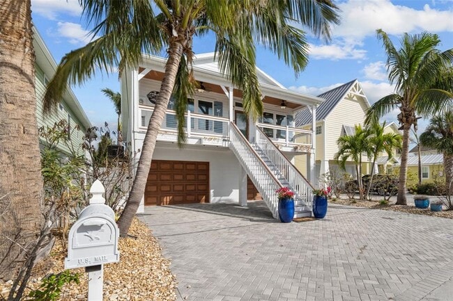 Building Photo - 12112 Lagoon Ln