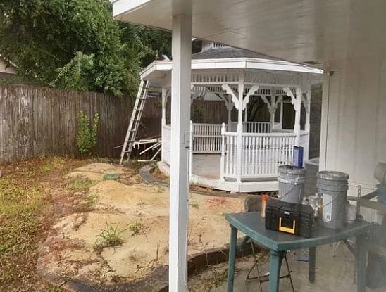 Building Photo - 1119 Meadowvale Dr