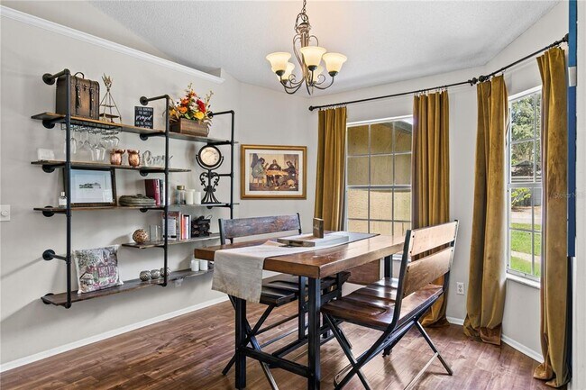 Building Photo - 1322 American Elm Dr