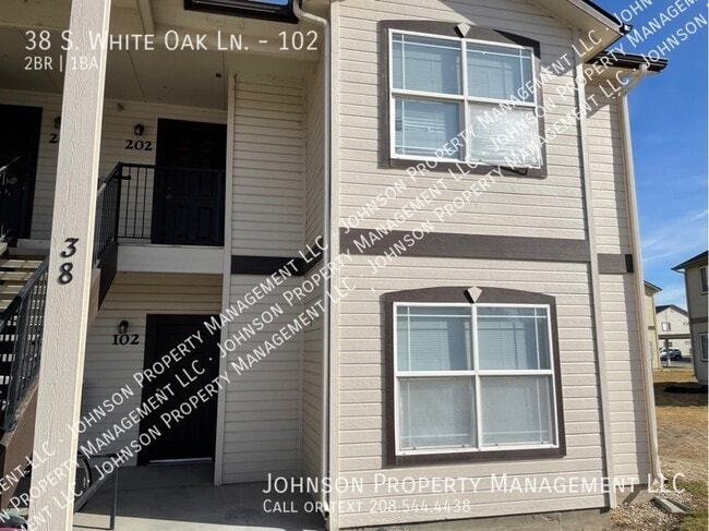 Building Photo - 38 S White Oak Ln