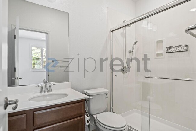 Building Photo - 3412 Element Way