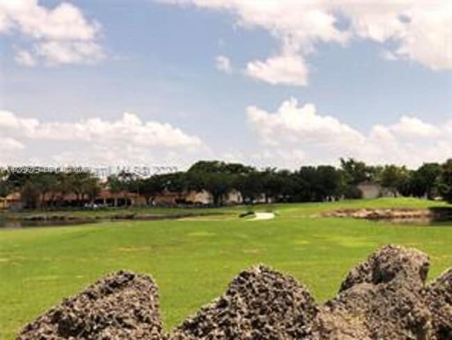 Building Photo - 6231 SW 138th Ct