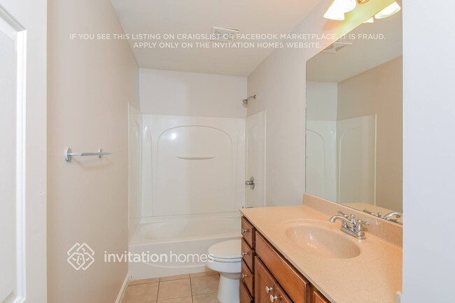 Building Photo - 1717 Hedgestone Ct