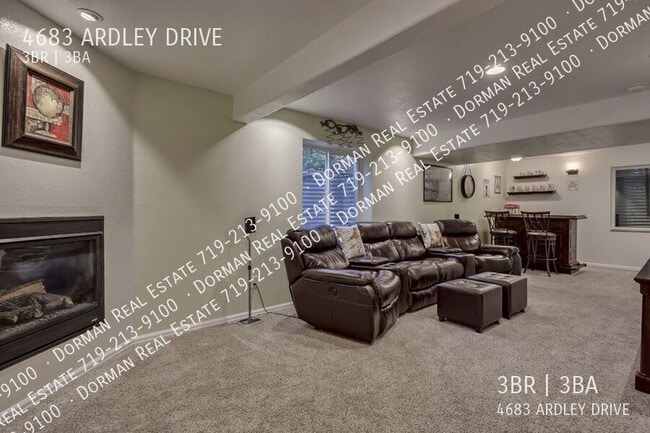 Building Photo - 4683 Ardley Dr